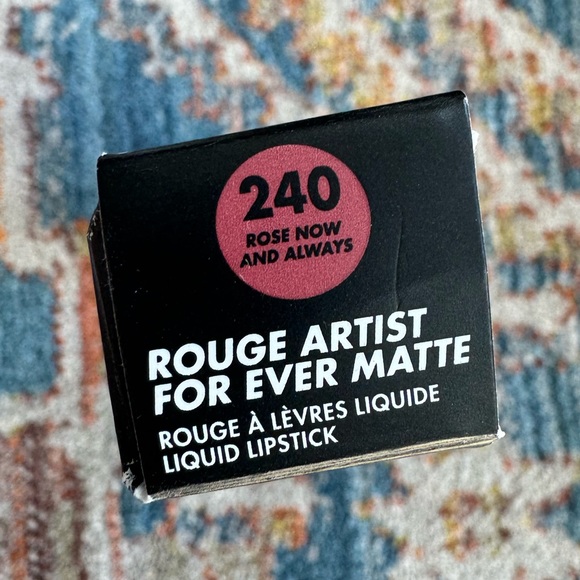 MAKEUP FOREVER 240 Rose Now and Forever Rogue Artist Matte Liquid Lipstick - Picture 3 of 6